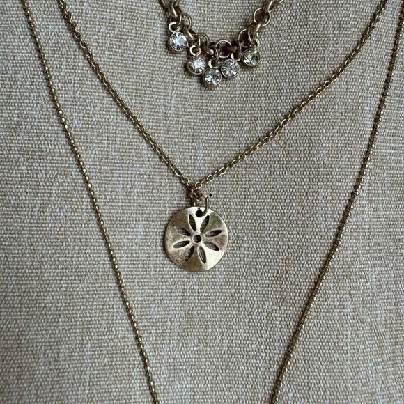 Gold Layered Necklace Set - Picture 4 of 8